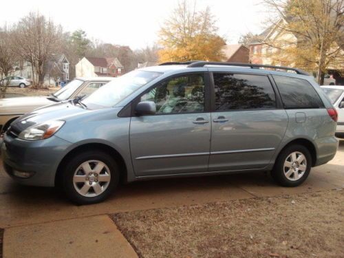 2005 Toyota Sienna XLE, image 7