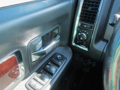 6.7L I6 Diesel Laramie 4x4 Navigation Leather Climate Seats 8ft Bed Black XD Rim, image 25