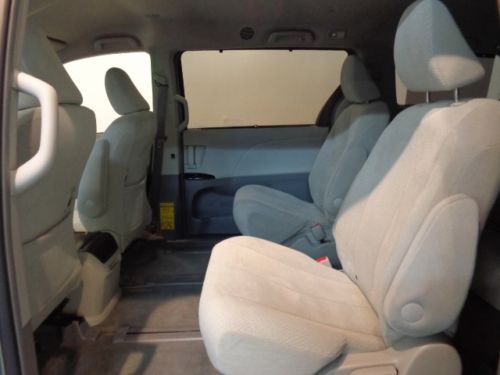 2012 Toyota Sienna LE AWD 3.5L, US $25,995.00, image 13