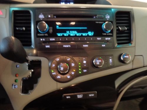 2012 Toyota Sienna LE AWD 3.5L, US $25,995.00, image 20