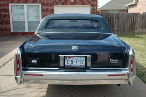 1991 Cadillac Brougham d'Elegance Sedan 4-Door 5.0L Navy Blue, image 4