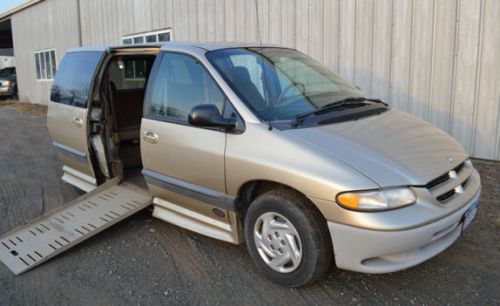 2000 dodge grand caravan se braun entervan full automatic wheelchair conversion