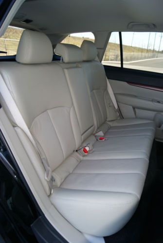2013 Subaru Outback 2.5i Limited. Winter Package. Leather. Sunroof. Rear Camera!, US $23,750.00, image 24
