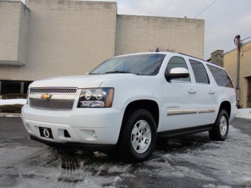 2012 chevrolet suburban lt, 4 wheel drive, 3rd row seat, powertrain warranty