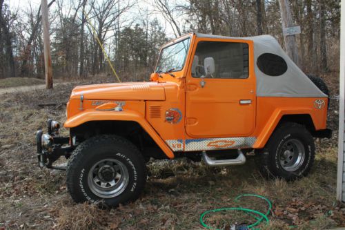 Fj40 1982 toyota land cruiser with chevy 350/383