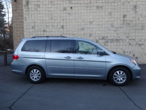 NO RESERVE! ONLY ONE OWNER! ALL POWER NAV DVD/TV LEATHER 8 SEATS BACKUP CAMERA, image 3