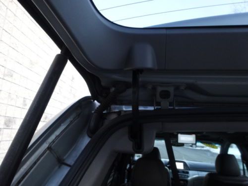 NO RESERVE! ONLY ONE OWNER! ALL POWER NAV DVD/TV LEATHER 8 SEATS BACKUP CAMERA, image 52