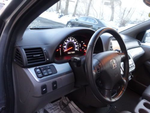 NO RESERVE! ONLY ONE OWNER! ALL POWER NAV DVD/TV LEATHER 8 SEATS BACKUP CAMERA, image 56