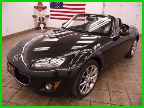 2011 grand touring used 2l i4 16v automatic rwd convertible premium bose