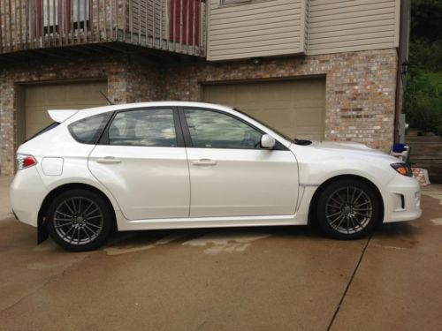 2011 subaru impreza wrx premium wagon 4-door 2.5l