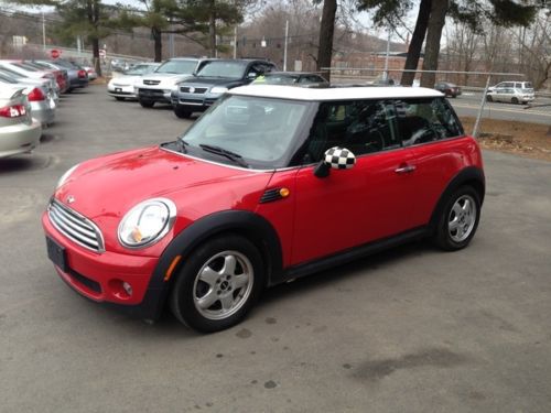 2007 mini cooper base hatchback 2-door 1.6l