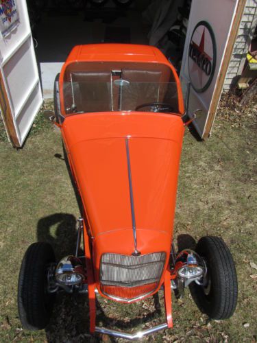 1932 ford highboy hotrod