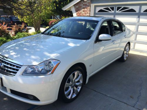2007 infiniti m35, excellent condition, pearl white, less than 50k miles