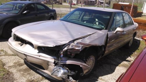 1999 buick lesabre 137,244 miles. no battery  hit on  driver&#039;s side