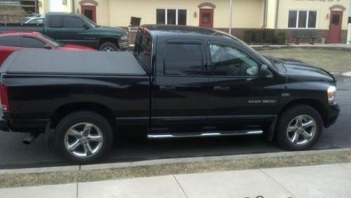 2006 dodge ram sport 4x4  98700 mi.