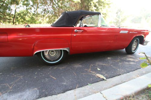 1957 ford thunderbird base convertible 2-door 5.1l