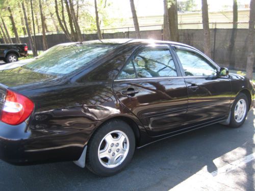 2002 toyota camry le sedan 4-door 3.0l