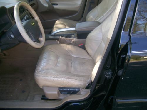 2002 VOLVO XC 70 WAGON 140K MILES NO RESERVE AUCTION, image 9