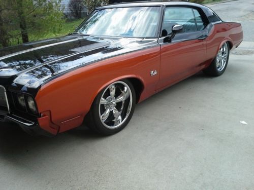 Custom 1972 olds cutlass