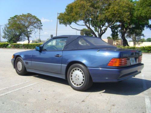 Sporty and classy car., image 3