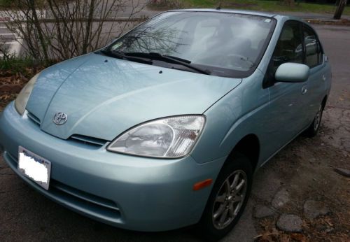 2001 toyota prius gas saver base sedan 4-door 1.5l blue
