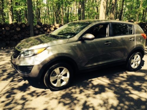 2013 kia sportage lx awd