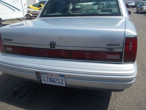 1994 Lincoln Town Car No Reserve, image 6