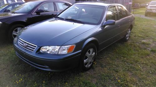 2000 toyota camry le sedan 4-door 2.4l very clean l@@k!!!