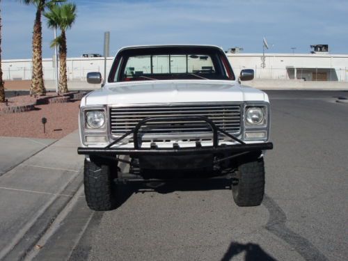 1977 Chevrolet Cheyenne C-20 3/4 Ton 4x4 350 4-Speed NO RESERVE!, image 2