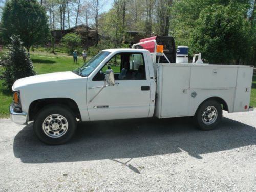 1998 chevy 3500 service/welding truck