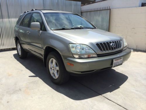 2001 lexus rx300 sport utility 4-door 3.0l extra clean! no reserve! clean carfax