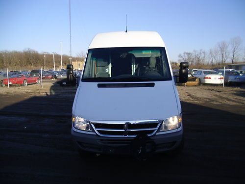 2004 dodge sprinter 2500 158"w/b ex-fedex very nice