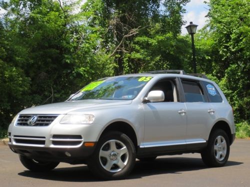 2005 VOLKSWAGEN TOUAREG! AWD! ALL WHEEL DRIVE! 1-OWNER! NO RESERVE! FREE CARFAX!, image 2