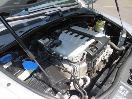 2005 VOLKSWAGEN TOUAREG! AWD! ALL WHEEL DRIVE! 1-OWNER! NO RESERVE! FREE CARFAX!, image 50