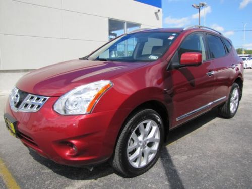 FWD 4dr SUV 2.5L Bluetooth Sunroof 4 Cylinder Engine 4-Wheel ABS A/C Fog Lamps, image 4