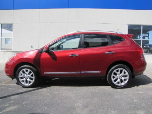 FWD 4dr SUV 2.5L Bluetooth Sunroof 4 Cylinder Engine 4-Wheel ABS A/C Fog Lamps, image 6