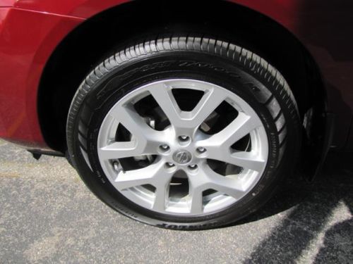 FWD 4dr SUV 2.5L Bluetooth Sunroof 4 Cylinder Engine 4-Wheel ABS A/C Fog Lamps, image 8