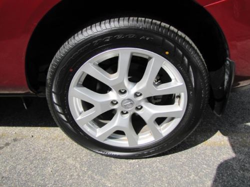 FWD 4dr SUV 2.5L Bluetooth Sunroof 4 Cylinder Engine 4-Wheel ABS A/C Fog Lamps, image 10