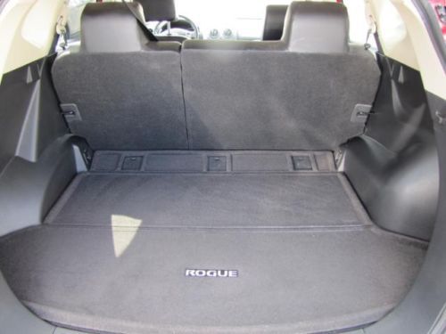 FWD 4dr SUV 2.5L Bluetooth Sunroof 4 Cylinder Engine 4-Wheel ABS A/C Fog Lamps, image 21