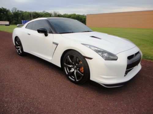 2009 nissan premium gtr gt-r r35 matte white all service up to date clean carfax