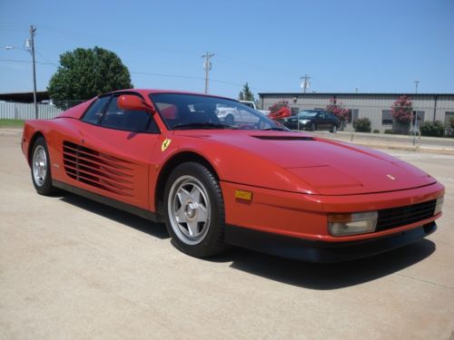 1985 ferarri testarossa, red w/ black interior, euorpean model car.