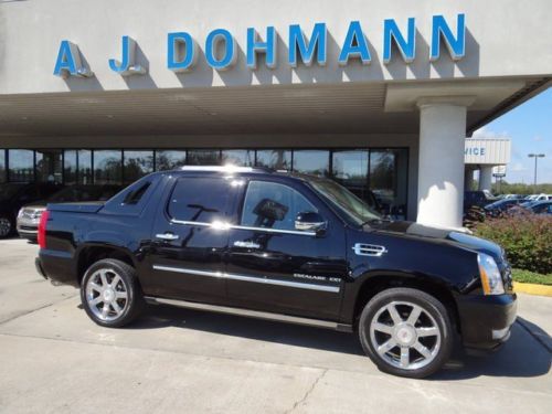 2011 cadillac escalade ext awd premium black on black nav dvd sunroof  wood