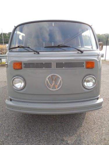 1973 Volkswagen Westfalia Camper Air Conditioning, image 2
