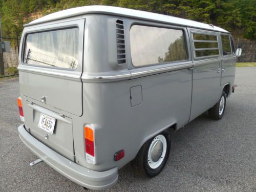 1973 Volkswagen Westfalia Camper Air Conditioning, image 5