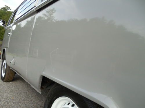 1973 Volkswagen Westfalia Camper Air Conditioning, image 11