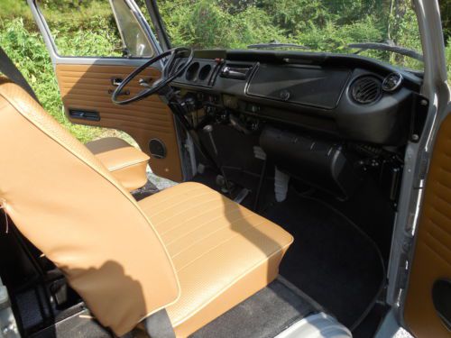 1973 Volkswagen Westfalia Camper Air Conditioning, image 26