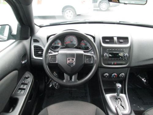 2013 dodge avenger se