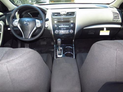 2014 Nissan Altima 2.5 S, US $20,032.00, image 2