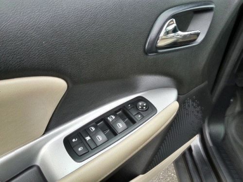 2012 dodge journey se
