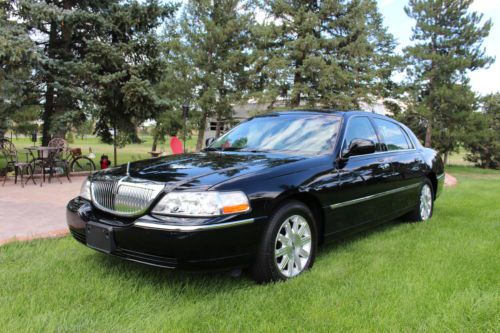 2011 Lincoln Town Car Signature Limited 36,800 miles IMMACULATE condition LIMO, image 6